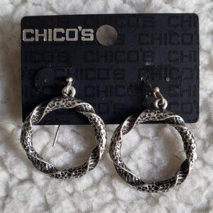 NWT Chico's "Erin" 1" Silver Tone Lightweight Hook Earrings